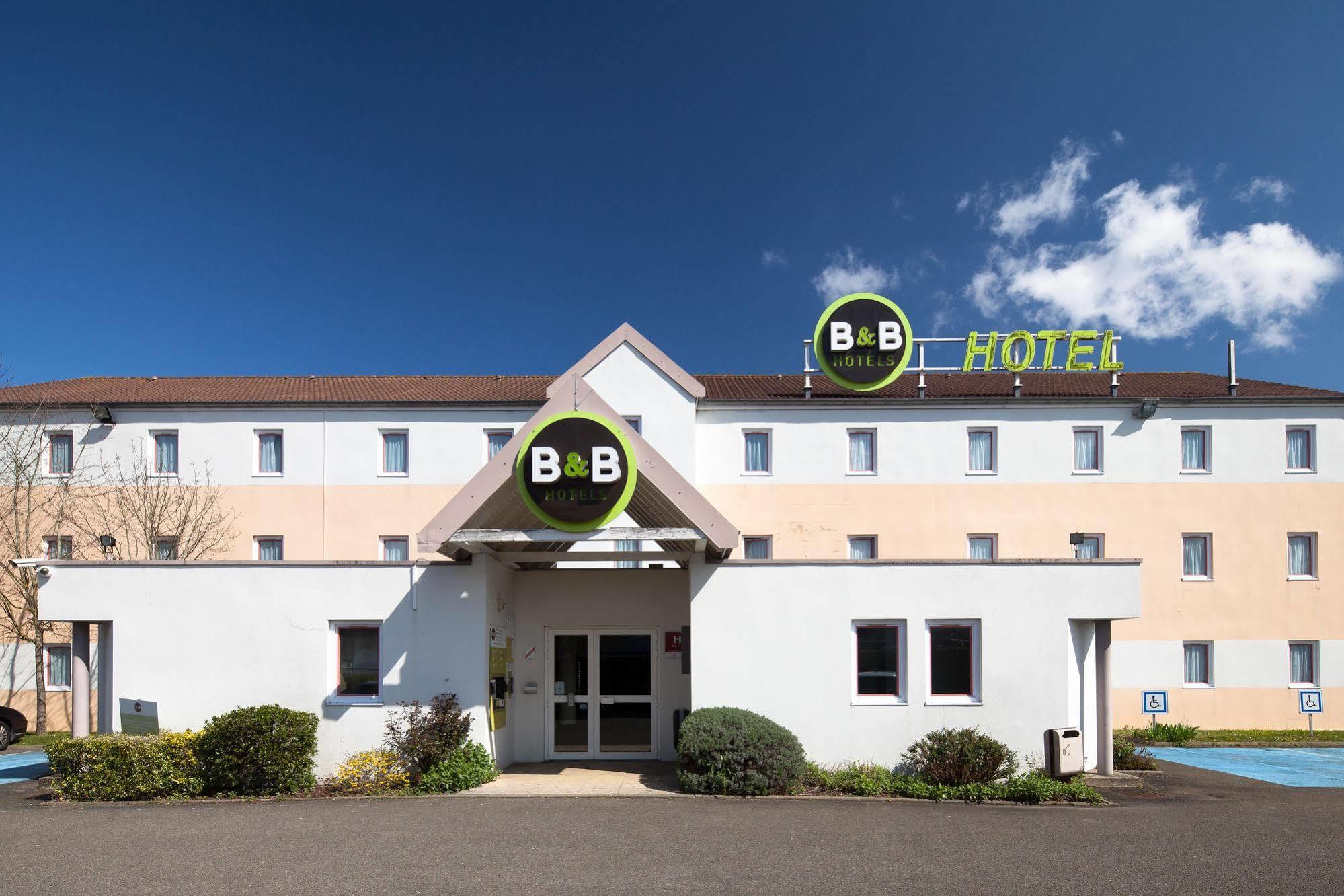 B&B Hôtel MAUREPAS Maurepas  Exterior foto